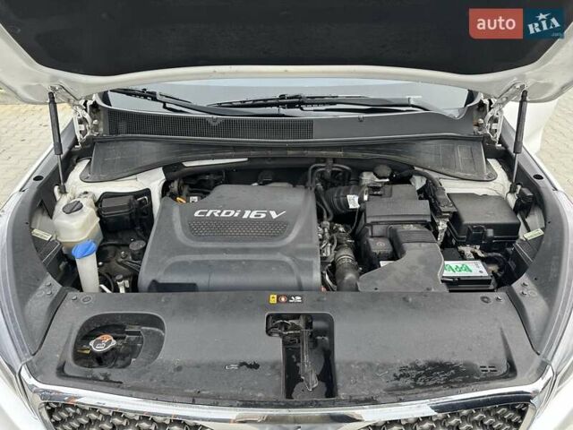 Белый Киа Соренто, объемом двигателя 2 л и пробегом 220 тыс. км за 18700 $, фото 24 на Automoto.ua