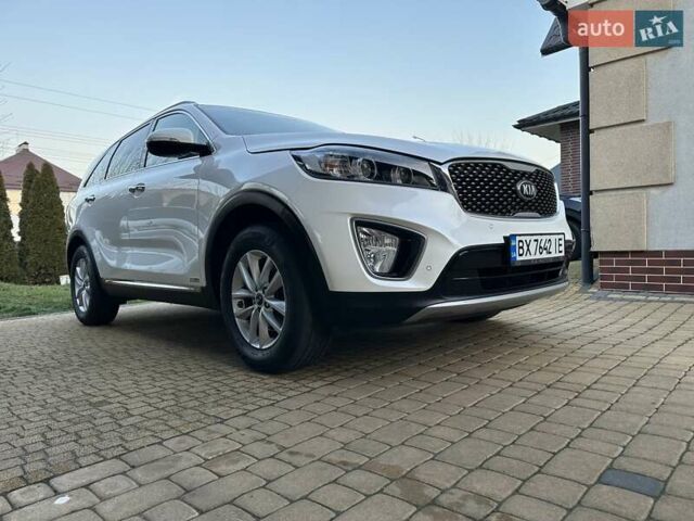Белый Киа Соренто, объемом двигателя 2.2 л и пробегом 225 тыс. км за 19191 $, фото 12 на Automoto.ua
