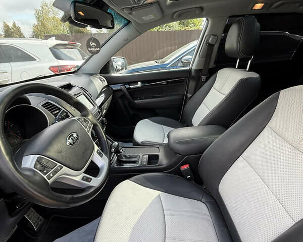 Киа Соренто 2015 в Ивано-Франковске на Automoto.ua Белый Киа Соренто, объемом двигателя 2.2 л и пробегом 169 тыс. км за 19499 $, фото 17 на Automoto.ua