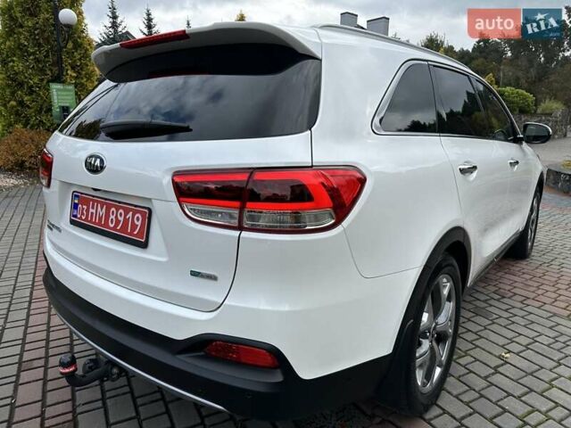 Кіа Соренто 2015 у Луцьку на Automoto.ua Білий Кіа Соренто, об'ємом двигуна 2.2 л та пробігом 150 тис. км за 23500 $, фото 107 на Automoto.ua