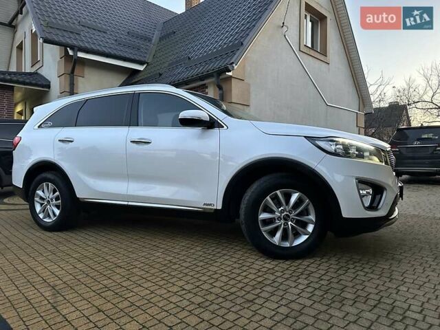 Белый Киа Соренто, объемом двигателя 2.2 л и пробегом 225 тыс. км за 19191 $, фото 196 на Automoto.ua