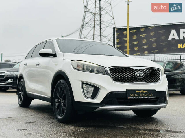 Киа Соренто 2015 в Харькове на Automoto.ua Белый Киа Соренто, объемом двигателя 2 л и пробегом 291 тыс. км за 17900 $, фото 6 на Automoto.ua