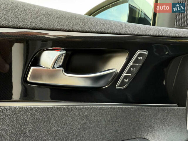 Белый Киа Соренто, объемом двигателя 2.2 л и пробегом 152 тыс. км за 23200 $, фото 24 на Automoto.ua