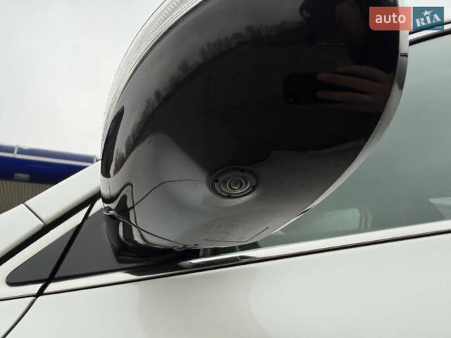 Білий Кіа Соренто, об'ємом двигуна 2.2 л та пробігом 135 тис. км за 24000 $, фото 17 на Automoto.ua