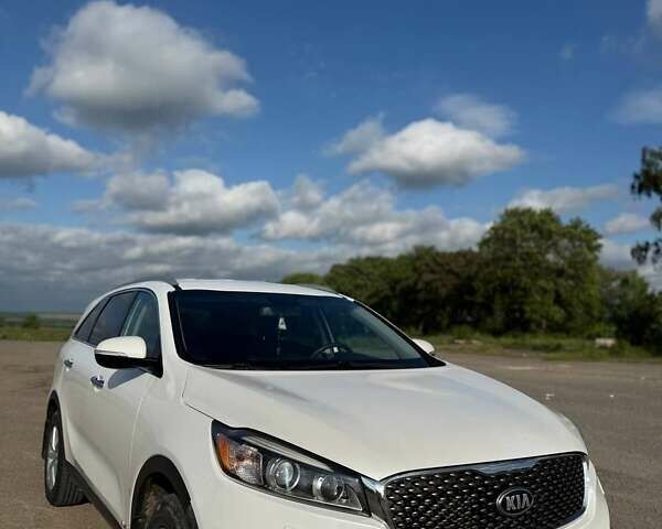 Белый Киа Соренто, объемом двигателя 2.4 л и пробегом 186 тыс. км за 14700 $, фото 5 на Automoto.ua