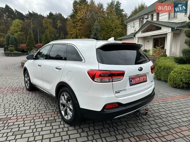 Кіа Соренто 2015 у Луцьку на Automoto.ua Білий Кіа Соренто, об'ємом двигуна 2.2 л та пробігом 150 тис. км за 23500 $, фото 5 на Automoto.ua