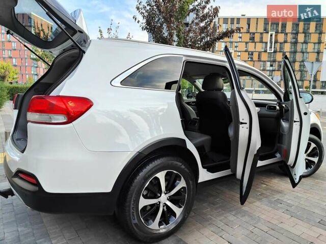 Белый Киа Соренто, объемом двигателя 2 л и пробегом 187 тыс. км за 12990 $, фото 21 на Automoto.ua