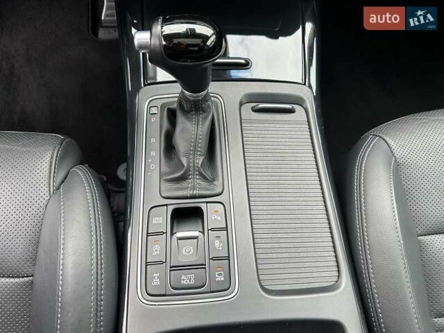 Кіа Соренто 2015 у Луцьку на Automoto.ua Білий Кіа Соренто, об'ємом двигуна 2.2 л та пробігом 150 тис. км за 23500 $, фото 33 на Automoto.ua