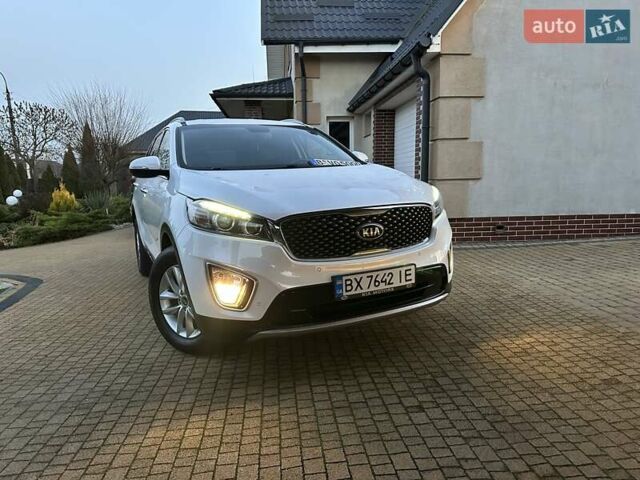 Белый Киа Соренто, объемом двигателя 2.2 л и пробегом 225 тыс. км за 19191 $, фото 199 на Automoto.ua