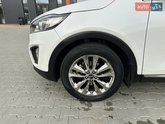 Белый Киа Соренто, объемом двигателя 2 л и пробегом 220 тыс. км за 18700 $, фото 15 на Automoto.ua