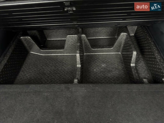 Білий Кіа Соренто, об'ємом двигуна 2.2 л та пробігом 135 тис. км за 24000 $, фото 68 на Automoto.ua