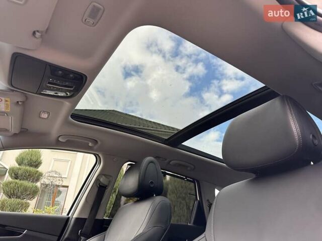 Кіа Соренто 2015 у Луцьку на Automoto.ua Білий Кіа Соренто, об'ємом двигуна 2.2 л та пробігом 150 тис. км за 23500 $, фото 48 на Automoto.ua