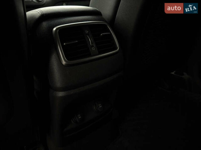 Білий Кіа Соренто, об'ємом двигуна 2.2 л та пробігом 135 тис. км за 24000 $, фото 54 на Automoto.ua