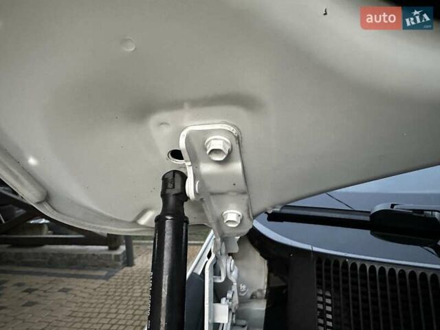 Белый Киа Соренто, объемом двигателя 2.2 л и пробегом 225 тыс. км за 19191 $, фото 178 на Automoto.ua