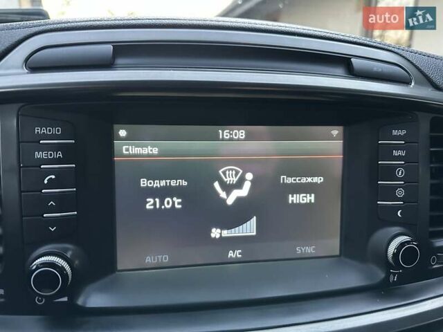 Белый Киа Соренто, объемом двигателя 2.2 л и пробегом 225 тыс. км за 19191 $, фото 114 на Automoto.ua