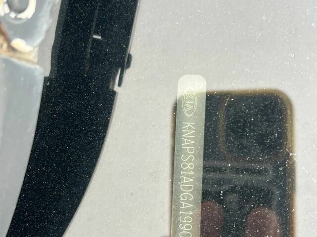 Білий Кіа Соренто, об'ємом двигуна 2 л та пробігом 245 тис. км за 18500 $, фото 20 на Automoto.ua