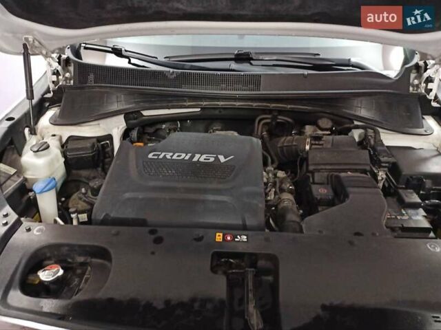 Киа Соренто 2016 в Одессе на Automoto.ua Белый Киа Соренто, объемом двигателя 2 л и пробегом 144 тыс. км за 28500 $, фото 23 на Automoto.ua