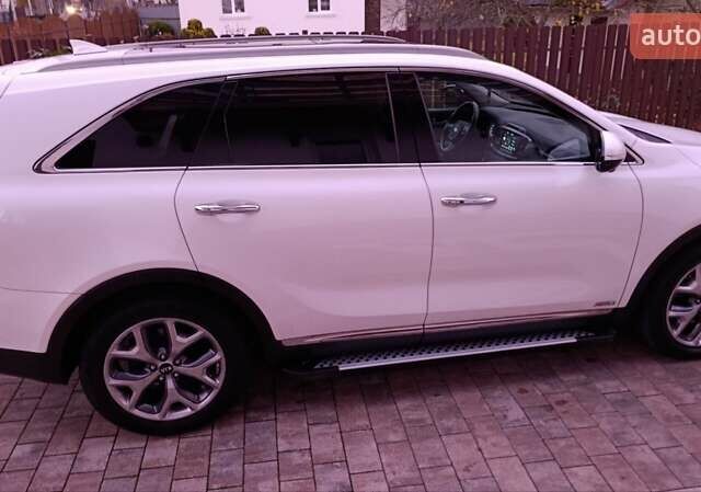 Белый Киа Соренто, объемом двигателя 2.2 л и пробегом 213 тыс. км за 21999 $, фото 111 на Automoto.ua