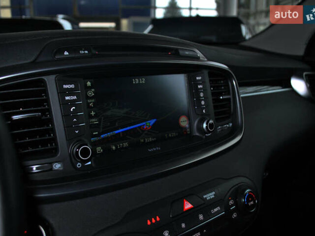 Белый Киа Соренто, объемом двигателя 2.2 л и пробегом 139 тыс. км за 23900 $, фото 31 на Automoto.ua