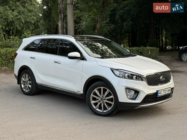 Белый Киа Соренто, объемом двигателя 2.2 л и пробегом 150 тыс. км за 23900 $, фото 4 на Automoto.ua