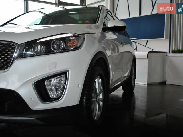 Белый Киа Соренто, объемом двигателя 2.2 л и пробегом 139 тыс. км за 23900 $, фото 9 на Automoto.ua