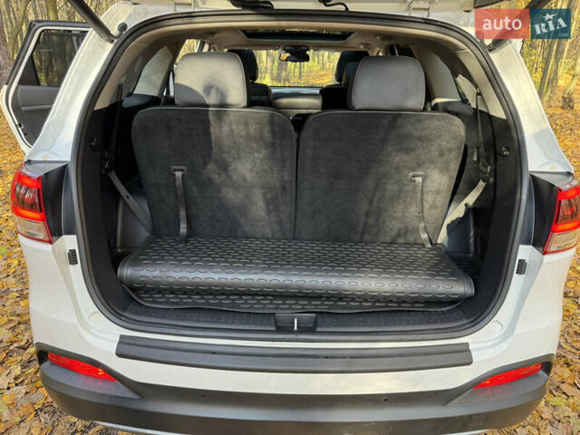 Белый Киа Соренто, объемом двигателя 2.2 л и пробегом 183 тыс. км за 23600 $, фото 86 на Automoto.ua
