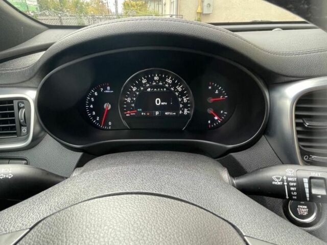 Белый Киа Соренто, объемом двигателя 0 л и пробегом 60 тыс. км за 22000 $, фото 7 на Automoto.ua