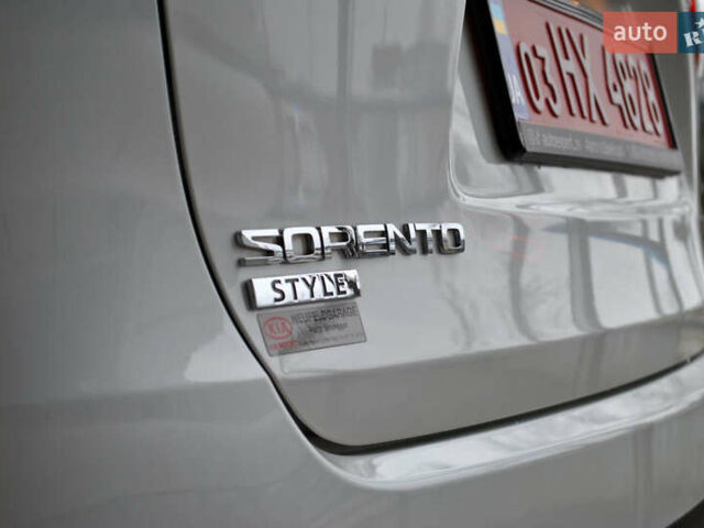 Белый Киа Соренто, объемом двигателя 2.2 л и пробегом 139 тыс. км за 23900 $, фото 18 на Automoto.ua