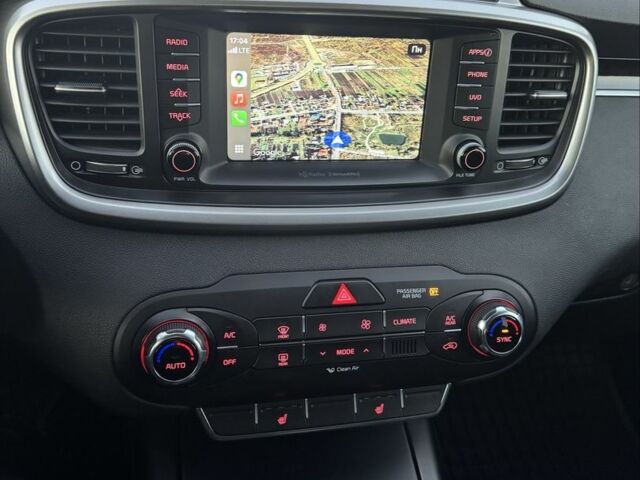 Белый Киа Соренто, объемом двигателя 3.3 л и пробегом 83 тыс. км за 14700 $, фото 15 на Automoto.ua