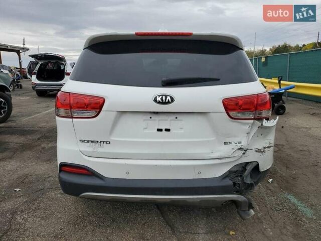 Киа Соренто 2016 в Львове на Automoto.ua Белый Киа Соренто, объемом двигателя 3.3 л и пробегом 102 тыс. км за 2400 $, фото 5 на Automoto.ua