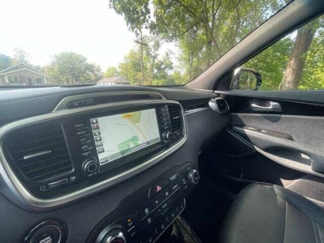 Белый Киа Соренто, объемом двигателя 3.3 л и пробегом 62 тыс. км за 4300 $, фото 9 на Automoto.ua