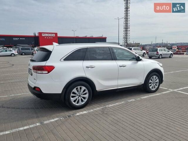 Белый Киа Соренто, объемом двигателя 2.2 л и пробегом 145 тыс. км за 25000 $, фото 11 на Automoto.ua