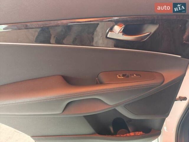 Білий Кіа Соренто, об'ємом двигуна 2.2 л та пробігом 130 тис. км за 24000 $, фото 25 на Automoto.ua