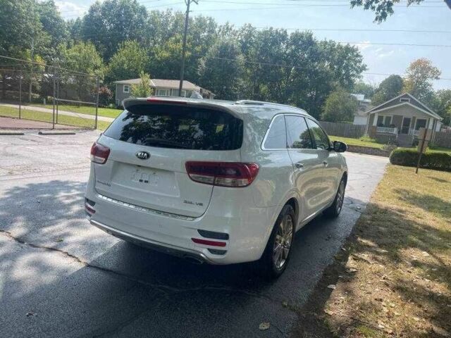 Белый Киа Соренто, объемом двигателя 3.3 л и пробегом 62 тыс. км за 4300 $, фото 4 на Automoto.ua