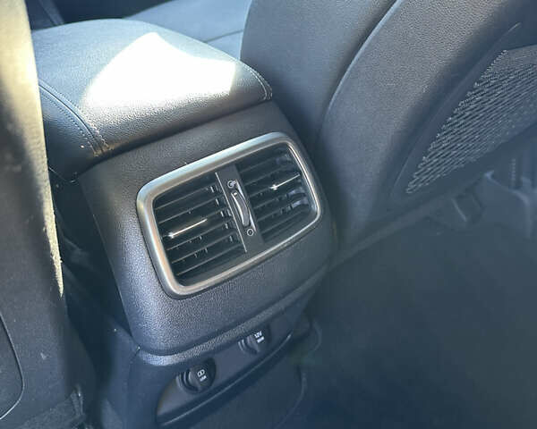 Белый Киа Соренто, объемом двигателя 2.2 л и пробегом 206 тыс. км за 22500 $, фото 22 на Automoto.ua