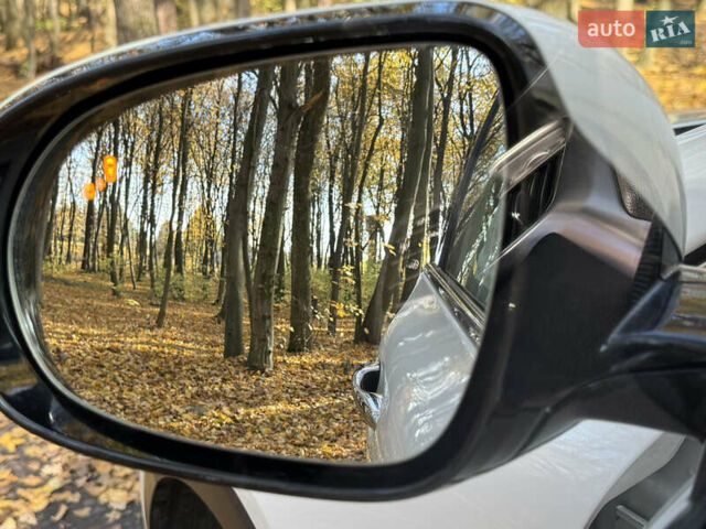 Белый Киа Соренто, объемом двигателя 2.2 л и пробегом 183 тыс. км за 23600 $, фото 23 на Automoto.ua