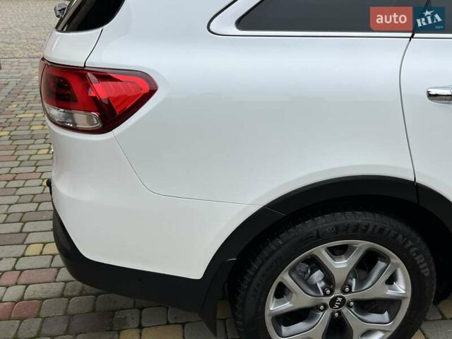 Белый Киа Соренто, объемом двигателя 2.2 л и пробегом 207 тыс. км за 22350 $, фото 71 на Automoto.ua