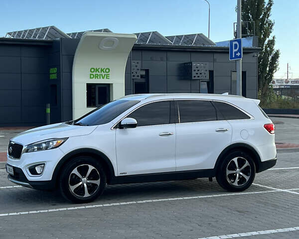 Кіа Соренто 2016 у Києві на Automoto.ua Білий Кіа Соренто, об'ємом двигуна 2 л та пробігом 75 тис. км за 20000 $, фото 3 на Automoto.ua