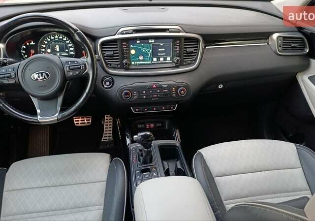 Белый Киа Соренто, объемом двигателя 2.2 л и пробегом 213 тыс. км за 21999 $, фото 45 на Automoto.ua