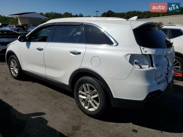 Білий Кіа Соренто, об'ємом двигуна 2.4 л та пробігом 79 тис. км за 10850 $, фото 4 на Automoto.ua