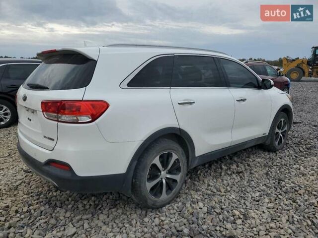 Киа Соренто 2016 в Черкассах на Automoto.ua Белый Киа Соренто, объемом двигателя 2 л и пробегом 137 тыс. км за 2200 $, фото 2 на Automoto.ua