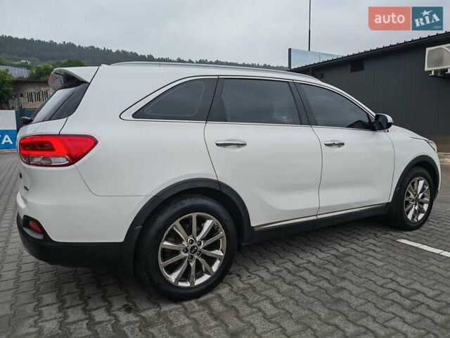 Белый Киа Соренто, объемом двигателя 2 л и пробегом 176 тыс. км за 18500 $, фото 6 на Automoto.ua