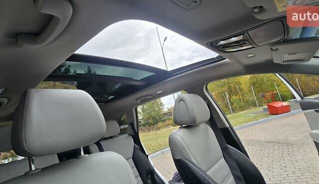 Білий Кіа Соренто, об'ємом двигуна 2.2 л та пробігом 126 тис. км за 23600 $, фото 26 на Automoto.ua