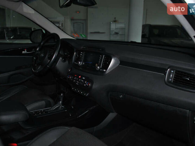 Белый Киа Соренто, объемом двигателя 2.2 л и пробегом 139 тыс. км за 23900 $, фото 52 на Automoto.ua