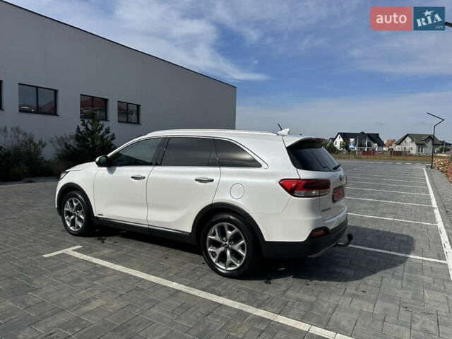 Білий Кіа Соренто, об'ємом двигуна 2.2 л та пробігом 205 тис. км за 22900 $, фото 3 на Automoto.ua