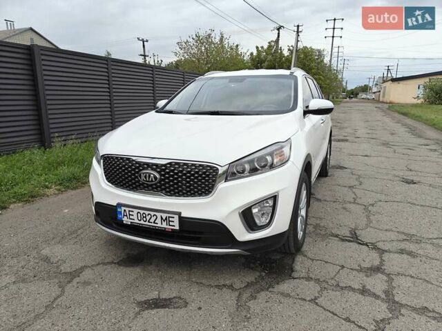 Белый Киа Соренто, объемом двигателя 2.2 л и пробегом 130 тыс. км за 25500 $, фото 13 на Automoto.ua