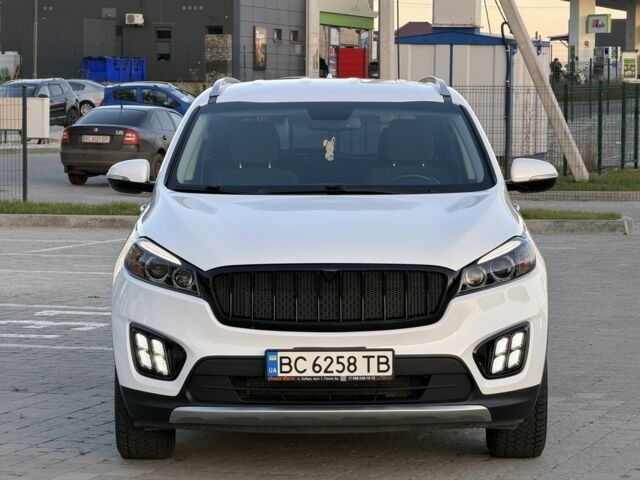 Белый Киа Соренто, объемом двигателя 3.3 л и пробегом 83 тыс. км за 14700 $, фото 1 на Automoto.ua