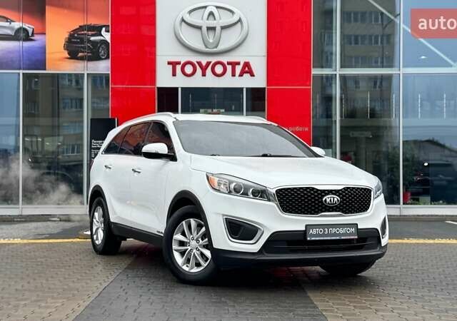 Белый Киа Соренто, объемом двигателя 3.3 л и пробегом 133 тыс. км за 15246 $, фото 2 на Automoto.ua
