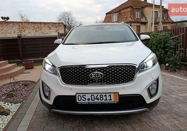 Белый Киа Соренто, объемом двигателя 2.2 л и пробегом 213 тыс. км за 21999 $, фото 6 на Automoto.ua