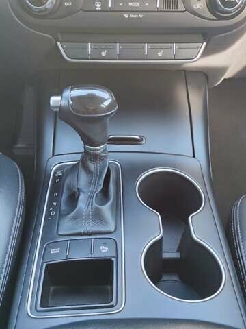 Білий Кіа Соренто, об'ємом двигуна 2.4 л та пробігом 126 тис. км за 17900 $, фото 21 на Automoto.ua